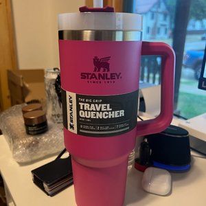 Stanley Azalea 40oz BNWT